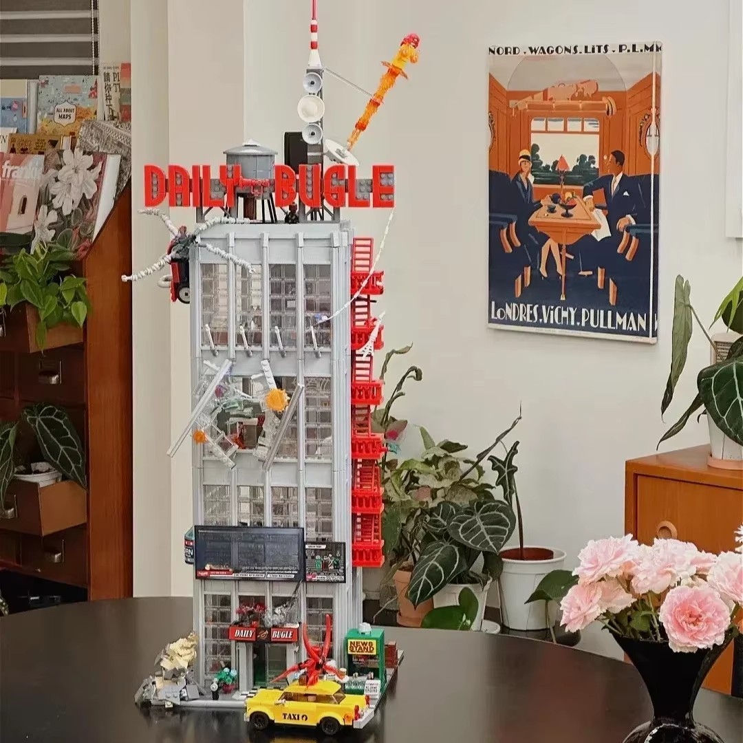 Home Office With View - Neues MOC Modell eines roten Zeitungsbüro-Gebäudes