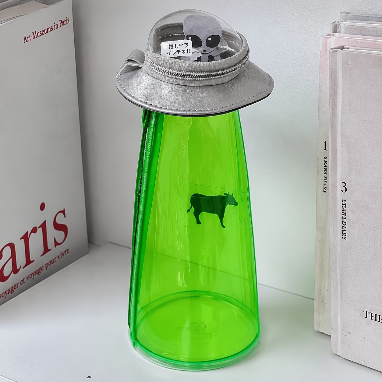 Grünes, transparentes, UFO-för – Home Office Design Bewertung und Preis