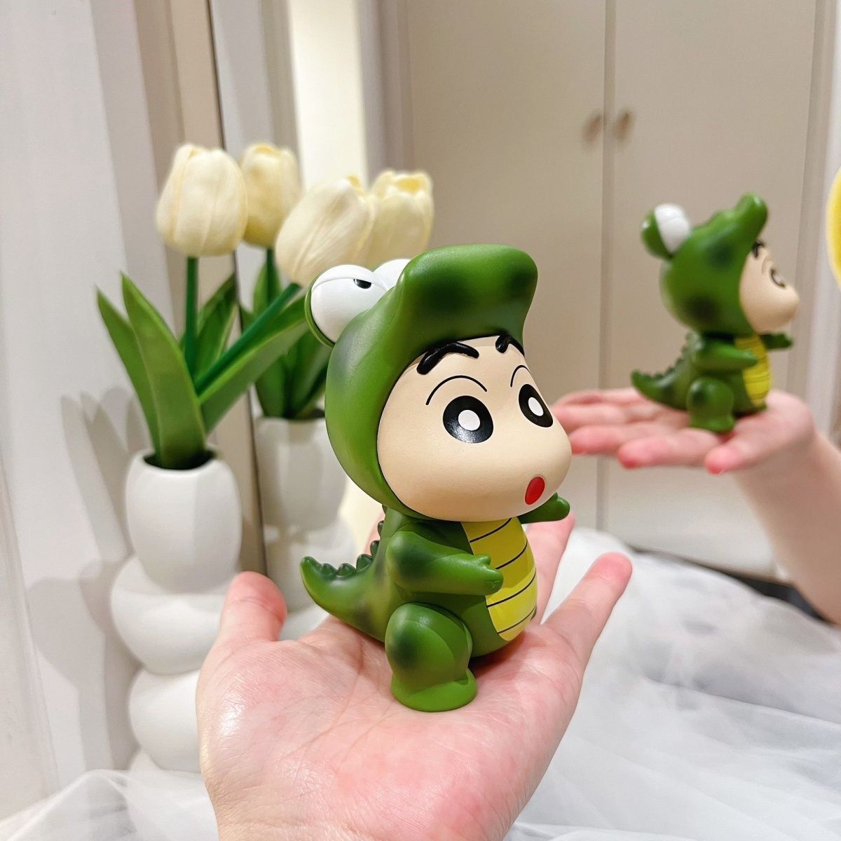 Crayon Shin-chan Figur im nied – Home Office Design Bewertung und Preis